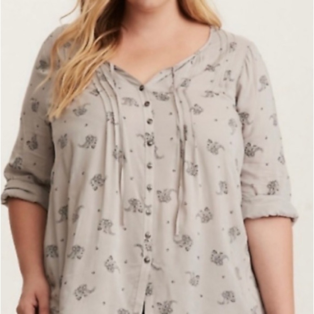 Torrid Gray Black Paisley Button Up Tunic Long Sleeve Blouse